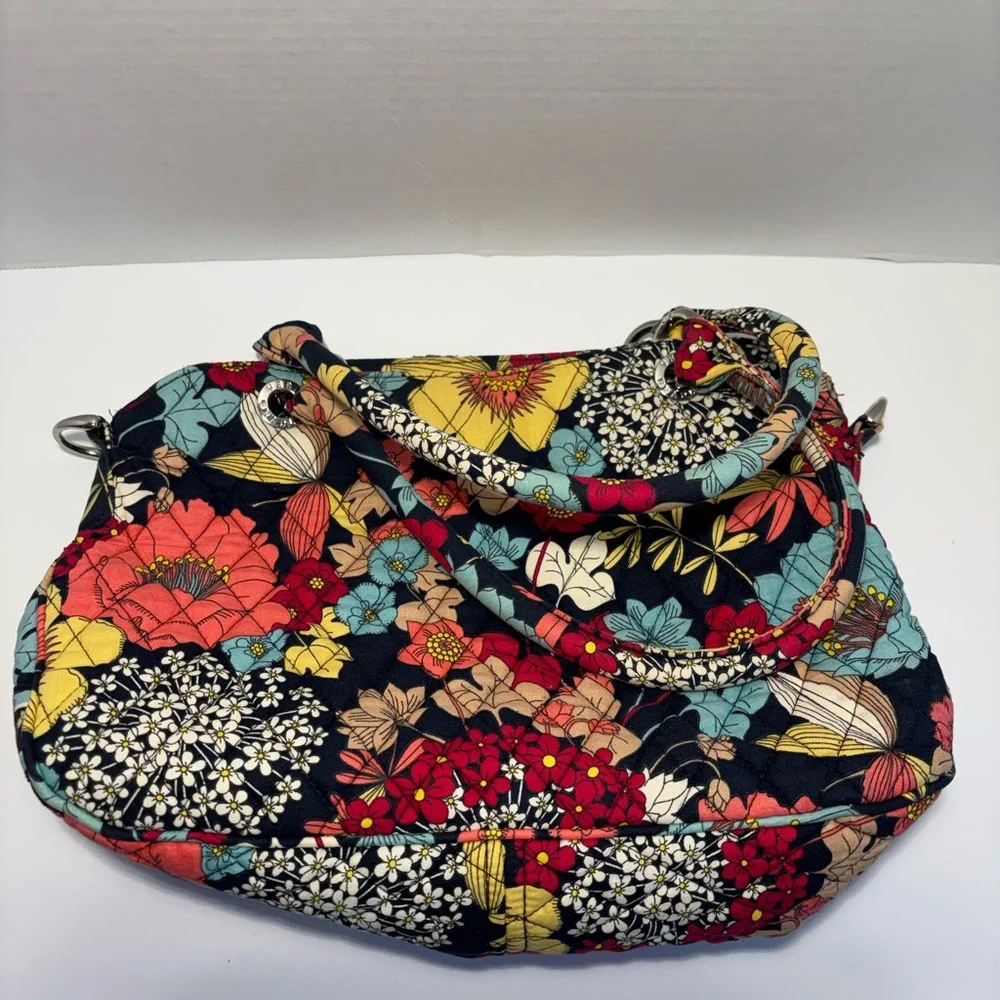 Vera Bradley Retired Happy Snails Multicolor Floral Shoulder Bag Quilted
